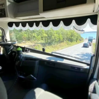 Frontgardin KURVIG för framrutan på din lastbil.